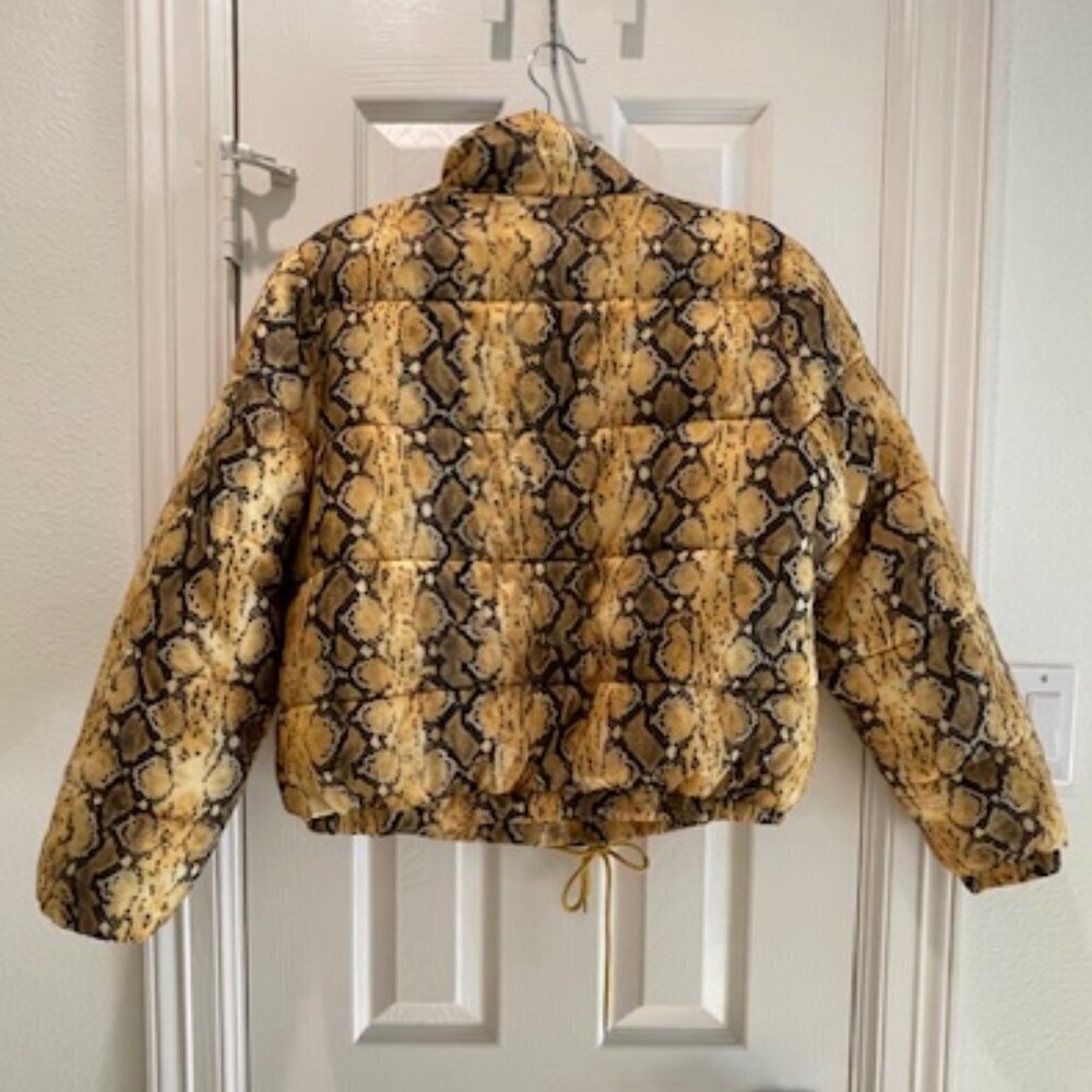 Ashley X 26 International Yellow Snakeskin Print Puffer Jacket - Picture 2 of 6
